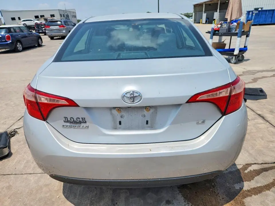 2018 TOYOTA COROLLA LE  
