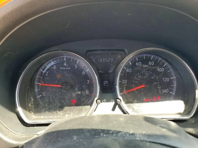 2018 NISSAN VERSA SV  