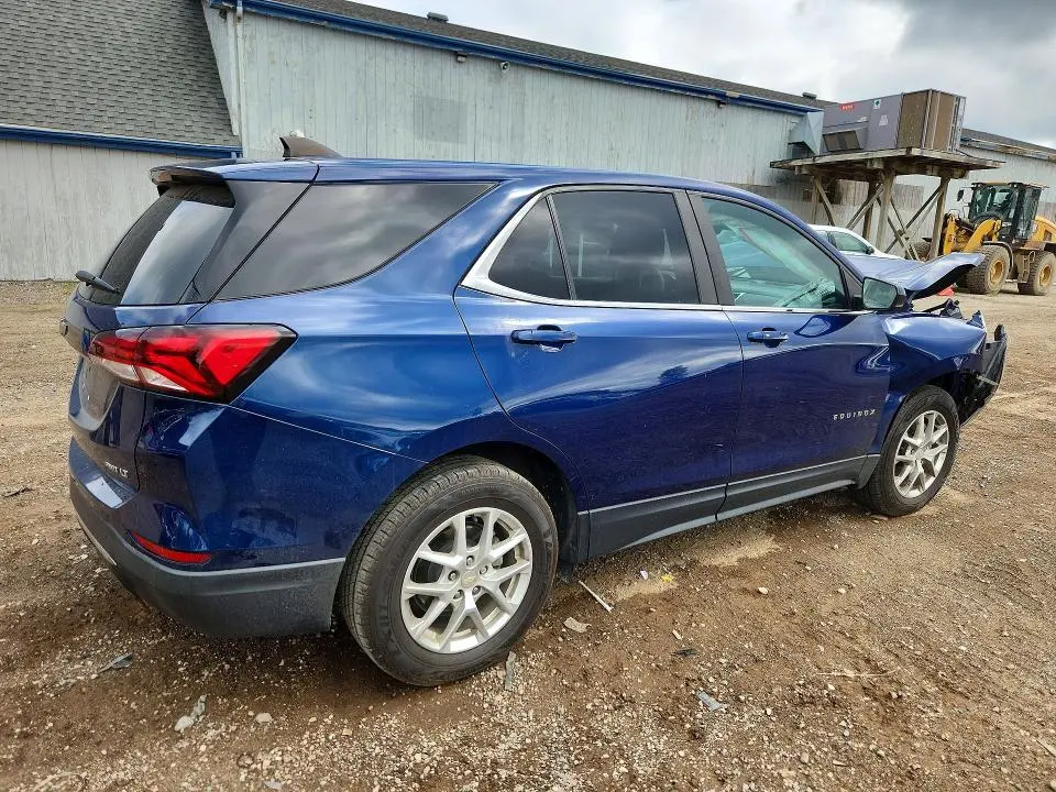2022 CHEVROLET EQUINOX LT  