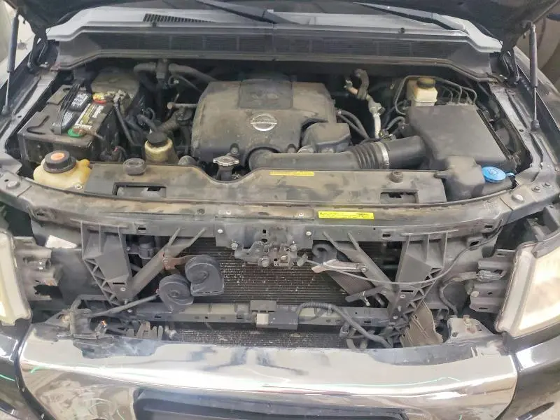 2014 NISSAN TITAN SV  