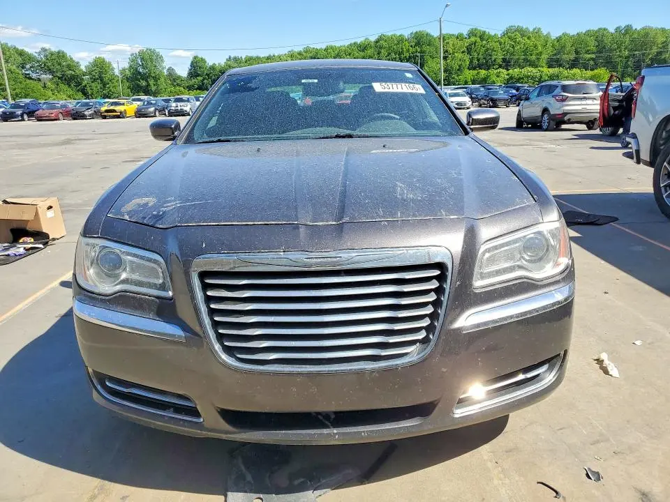 2013 CHRYSLER 300   
