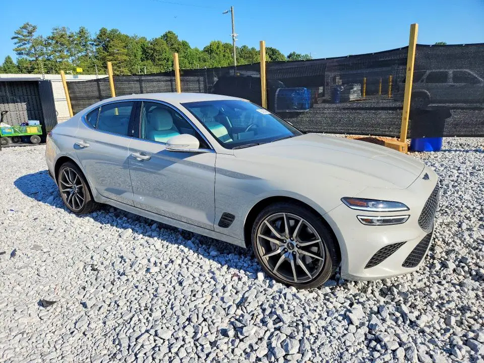 2025 GENESIS G70 2.5T STANDARD  
