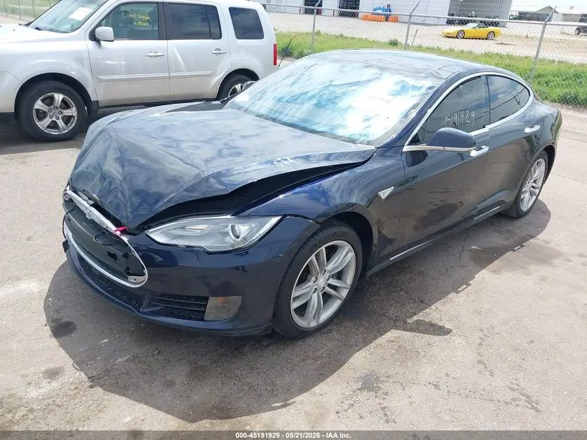 2015 TESLA MODEL S 60/70/85
