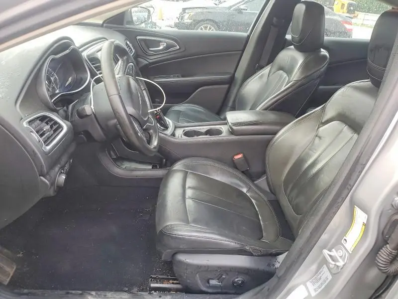 2017 CHRYSLER 200 LIMITED  