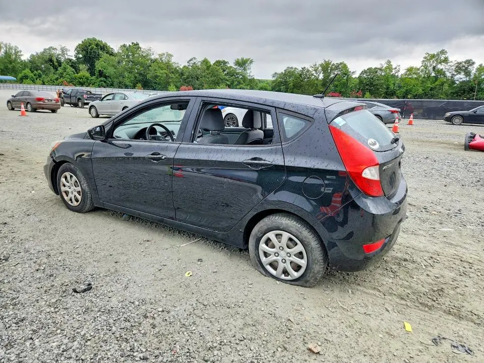 2014 HYUNDAI ACCENT GS  