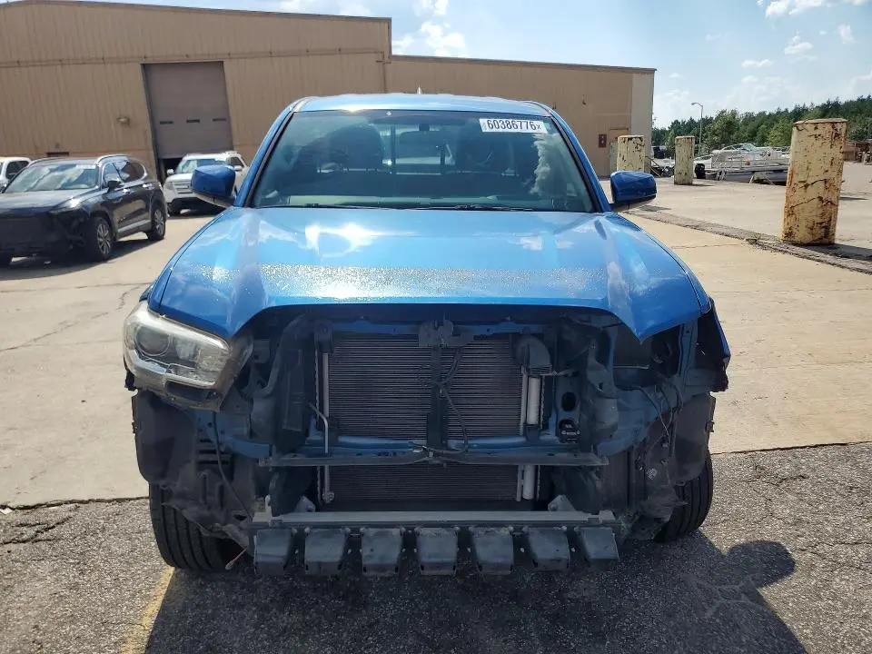 2017 TOYOTA TACOMA SR5  