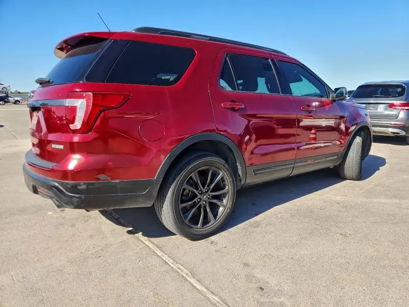 2019 FORD EXPLORER XLT  