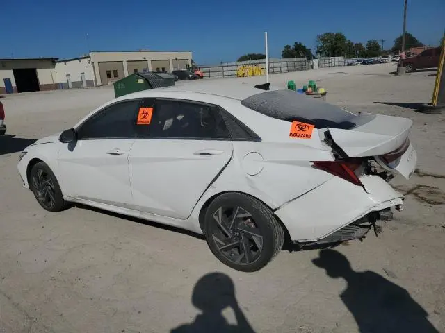 2024 HYUNDAI ELANTRA SEL  