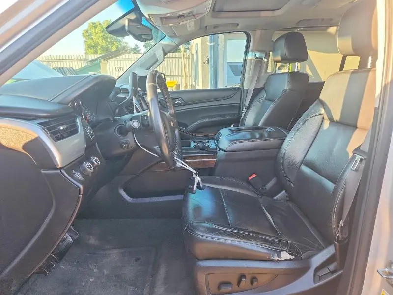 2015 CHEVROLET SUBURBAN K1500 LT  