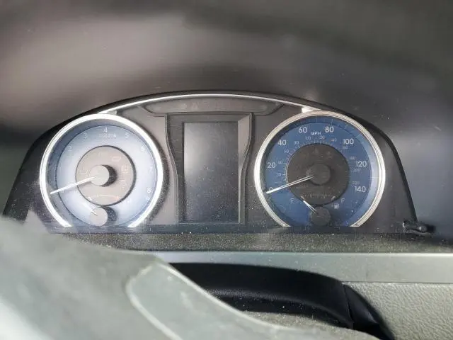 2016 TOYOTA CAMRY LE  