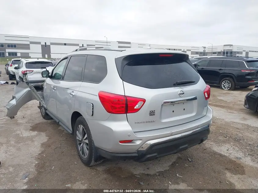 2019 NISSAN PATHFINDER S