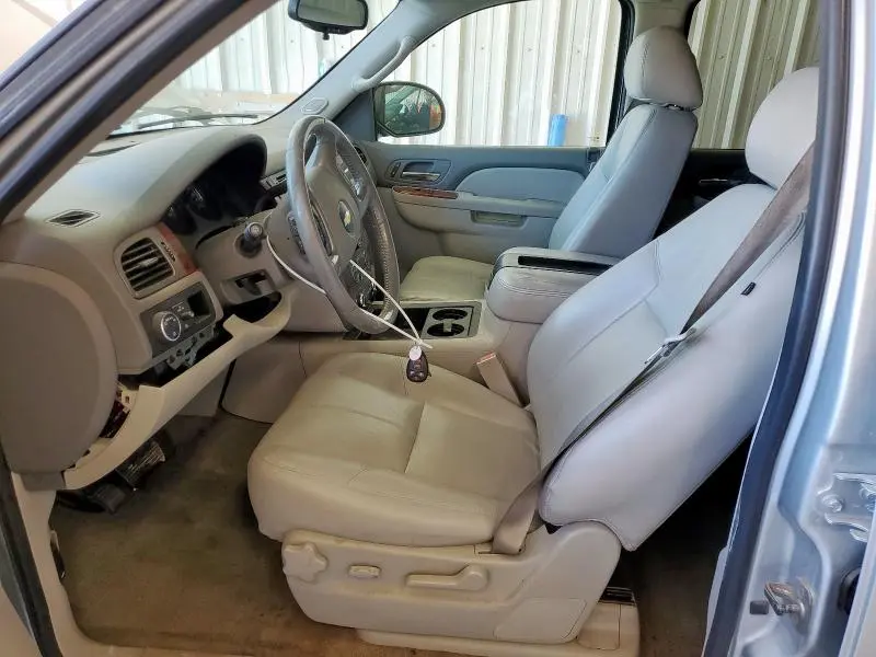 2013 CHEVROLET SUBURBAN C1500 LT  
