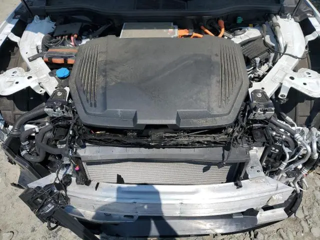 2024 AUDI Q8 E-TRON SPORTBACK PREMIUM PLUS  