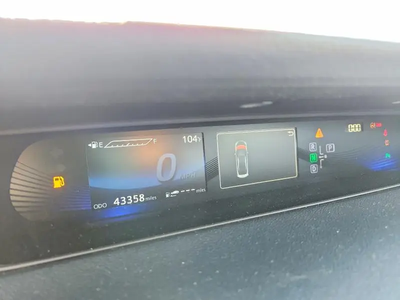 2018 TOYOTA MIRAI BASE  