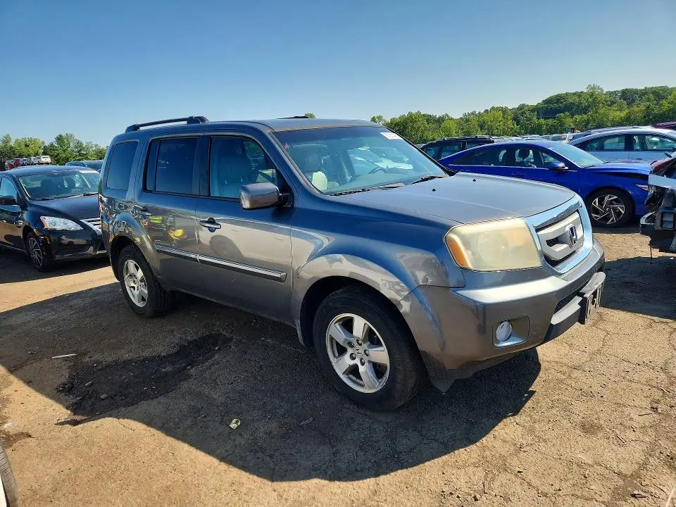 2011 HONDA PILOT EXL  