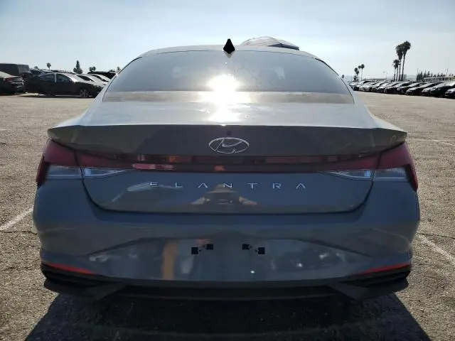 2021 HYUNDAI ELANTRA SEL  