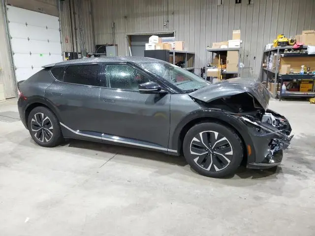 2024 KIA EV6 LIGHT  