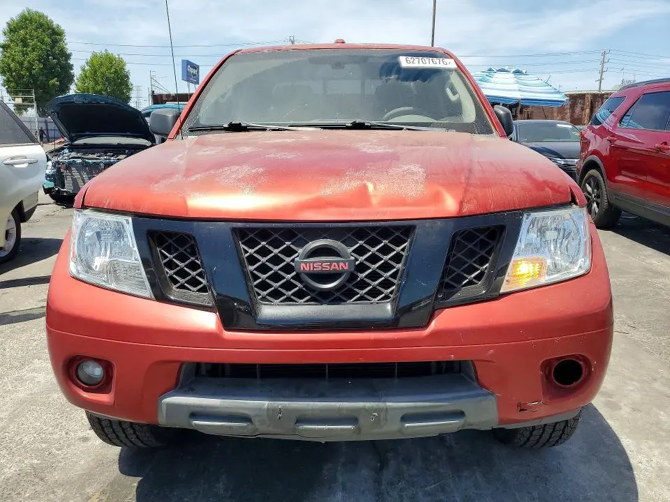 2014 NISSAN FRONTIER S  