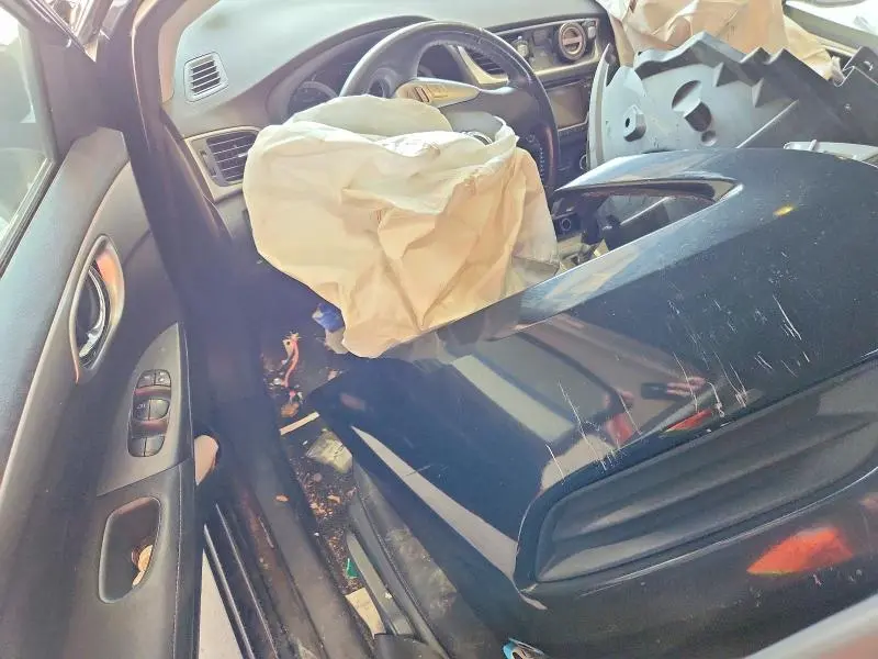 2015 NISSAN SENTRA SV  