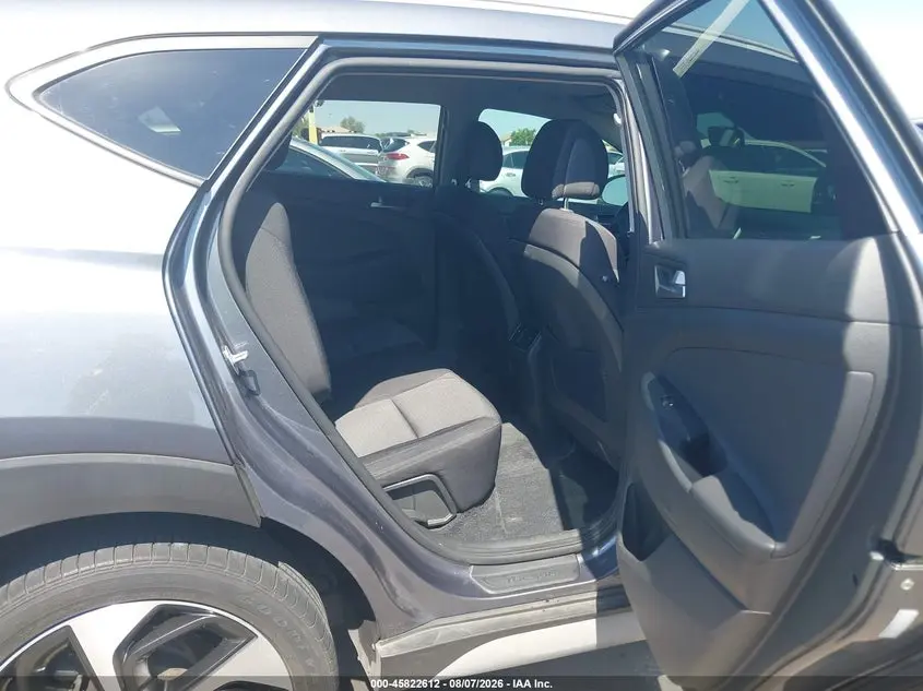 2017 HYUNDAI TUCSON SPORT