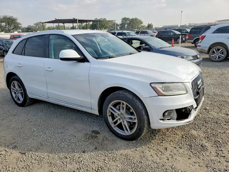 2013 AUDI Q5 PREMIUM  