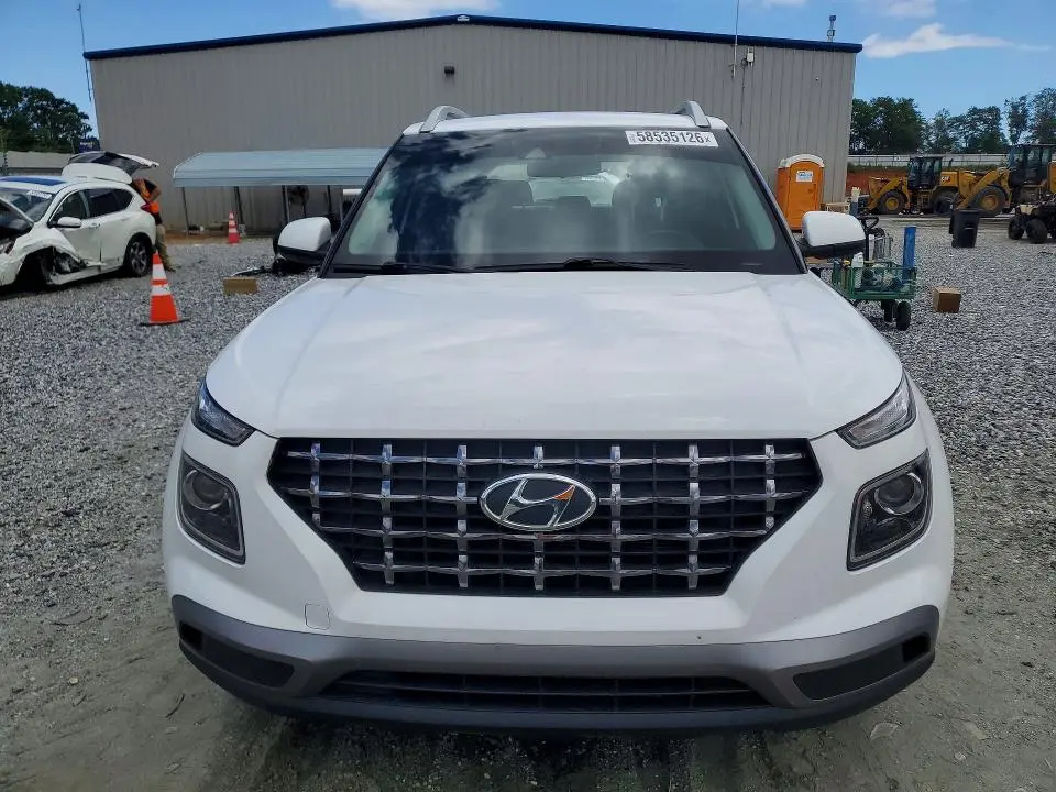 2022 HYUNDAI VENUE SEL  