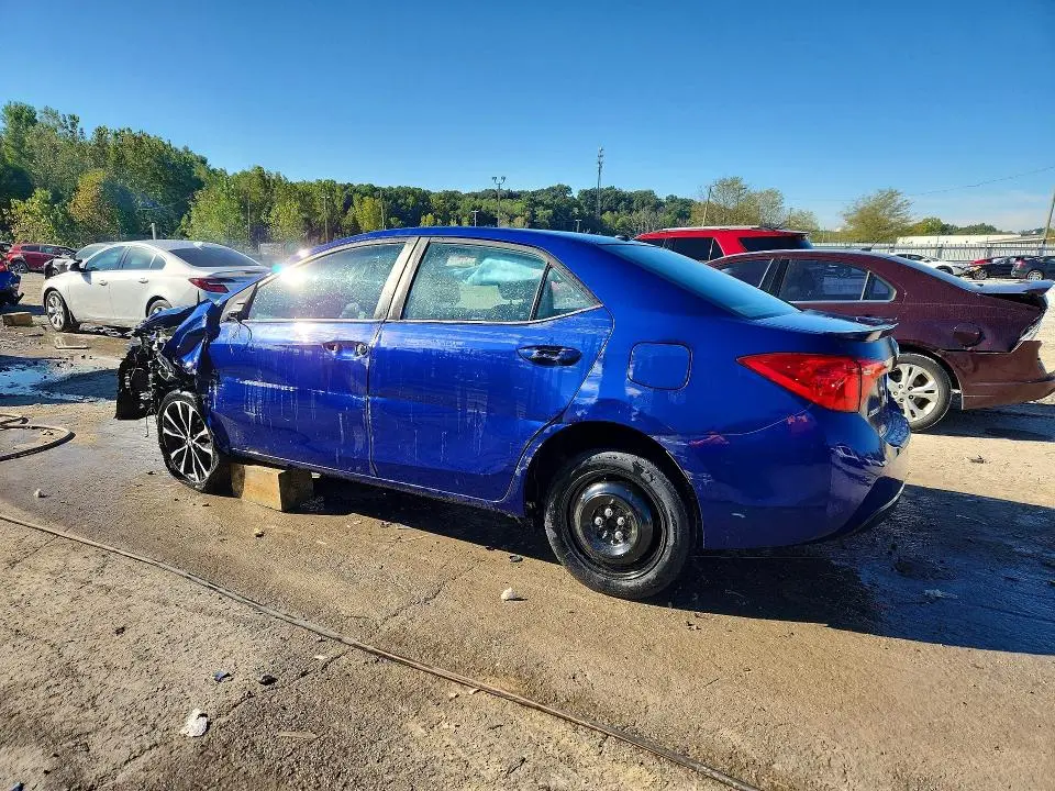 2019 TOYOTA COROLLA SE  