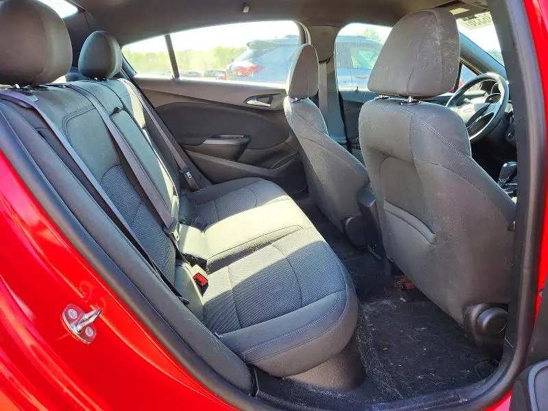2017 CHEVROLET CRUZE LT  
