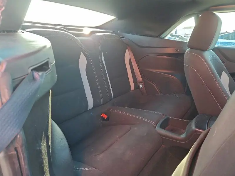 2021 CHEVROLET CAMARO LZ  