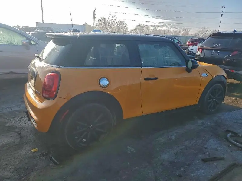 2015 MINI COOPER S  