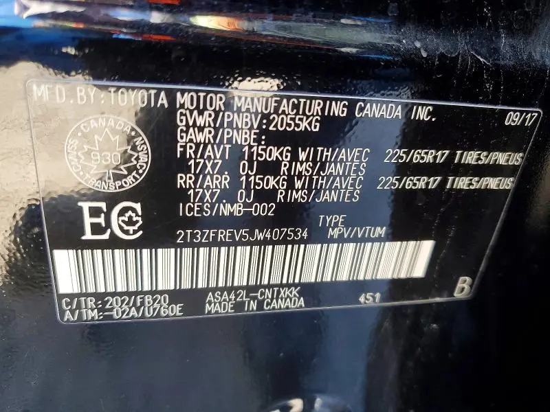2018 TOYOTA RAV4 LE  