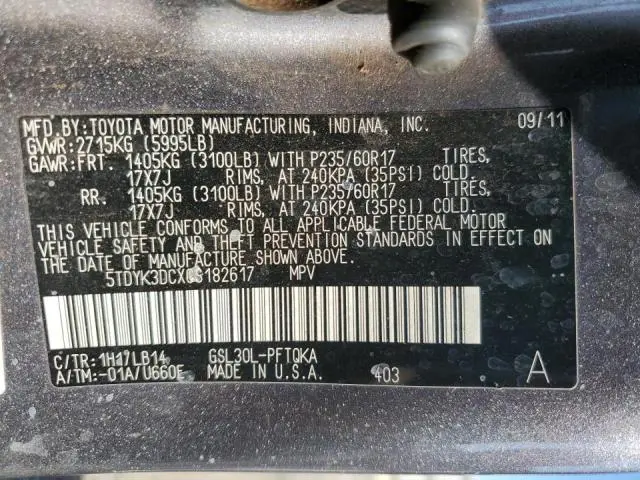 2012 TOYOTA SIENNA XLE  