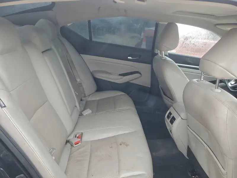 2021 NISSAN ALTIMA SL  