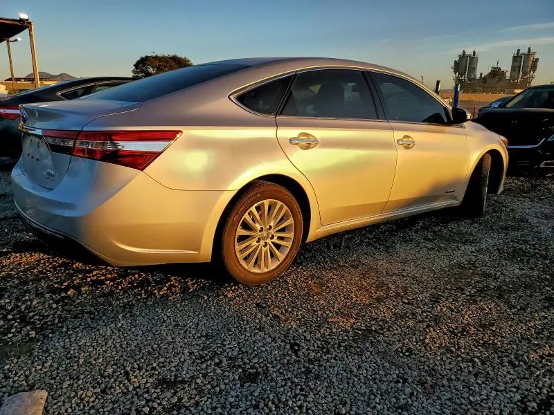 2013 TOYOTA AVALON HYBRID  