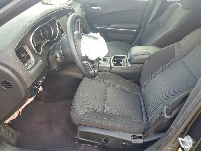 2017 DODGE CHARGER SXT  