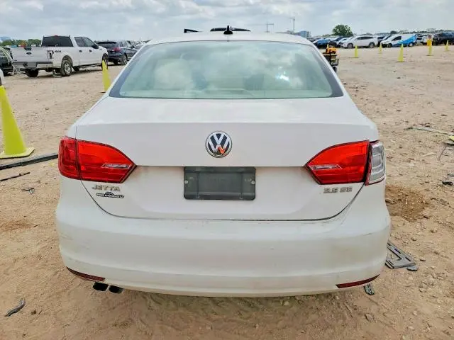 2012 VOLKSWAGEN JETTA SE  