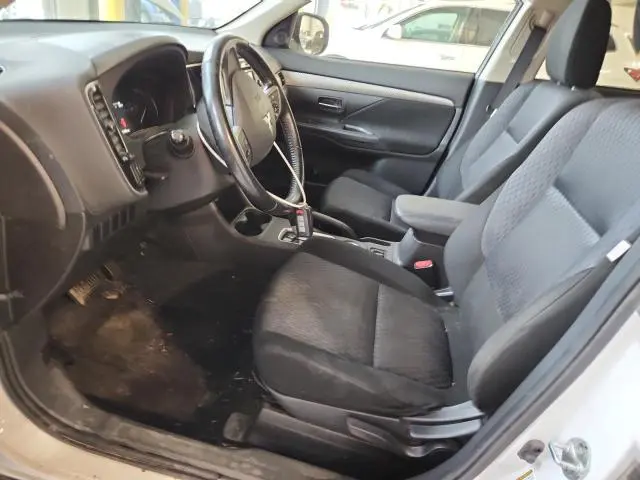 2014 MITSUBISHI OUTLANDER SE  