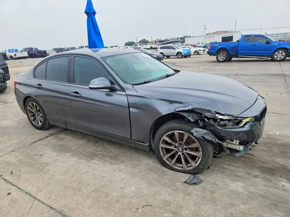 2018 BMW 320 I  