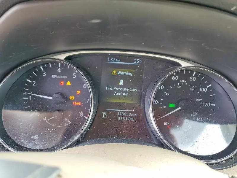 2015 NISSAN ROGUE S  