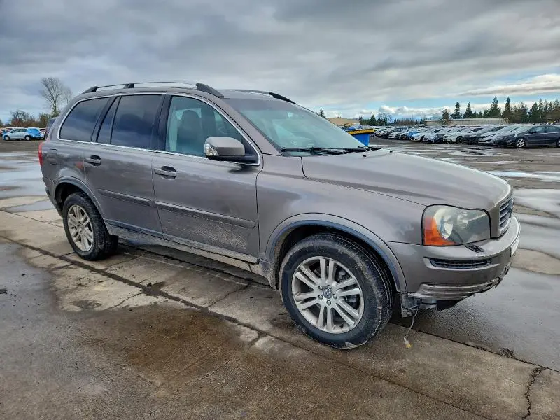 2011 VOLVO XC90 3.2  