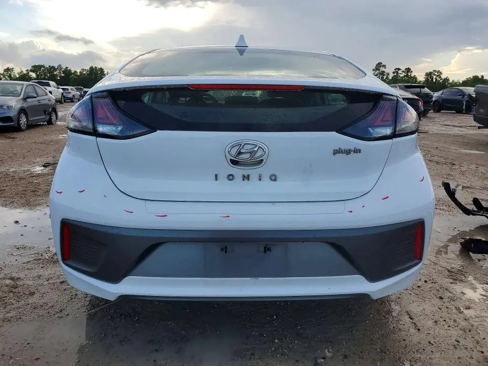 2021 HYUNDAI IONIQ SEL  