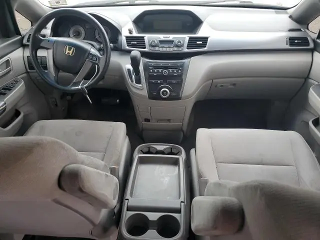 2011 HONDA ODYSSEY LX  