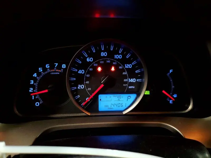 2014 TOYOTA RAV4 XLE  