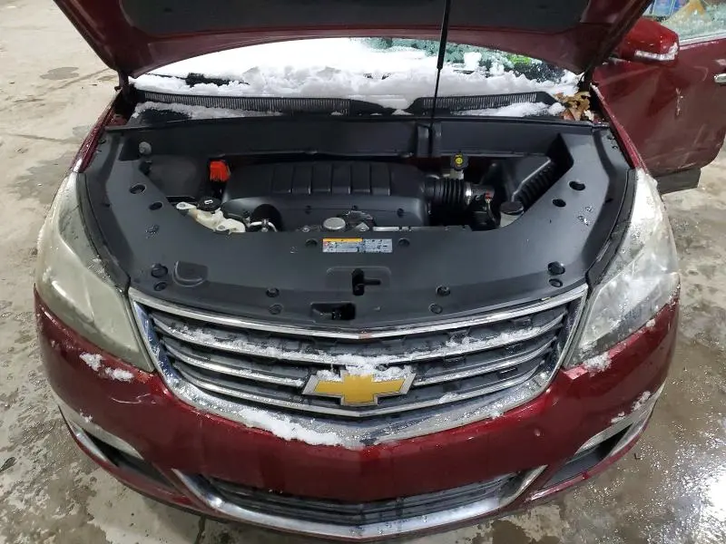 2015 CHEVROLET TRAVERSE LT  
