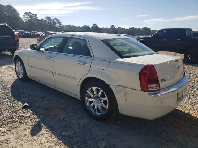 2010 CHRYSLER 300C   