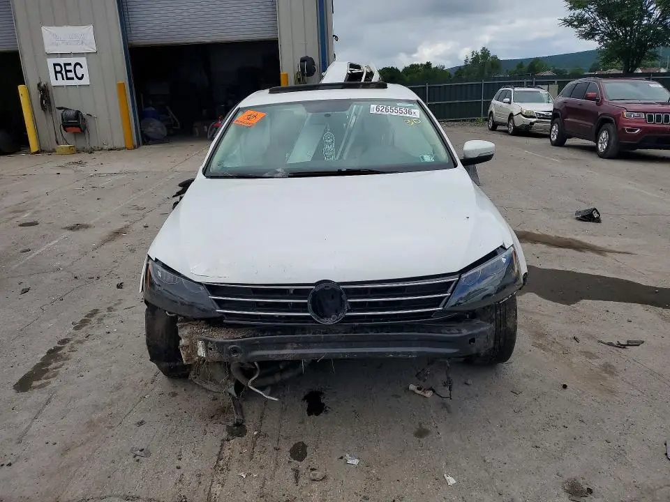 2015 VOLKSWAGEN JETTA TDI  