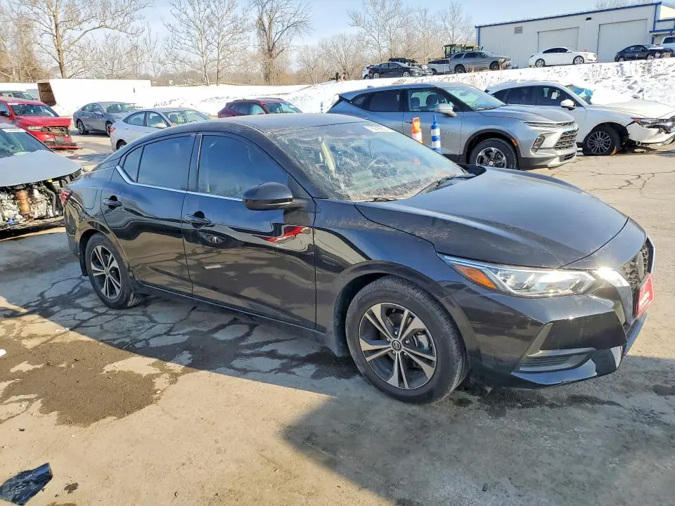 2022 NISSAN SENTRA SV  