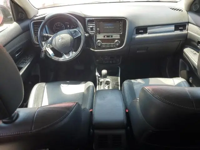 2019 MITSUBISHI OUTLANDER SE  