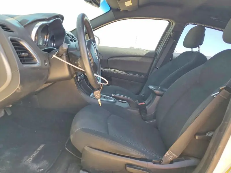 2014 DODGE AVENGER SE  
