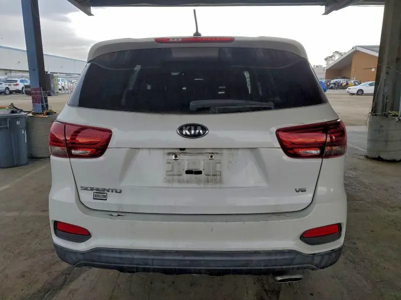 2020 KIA SORENTO S  